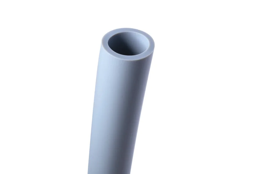 Tubo de silicona extruido en gris