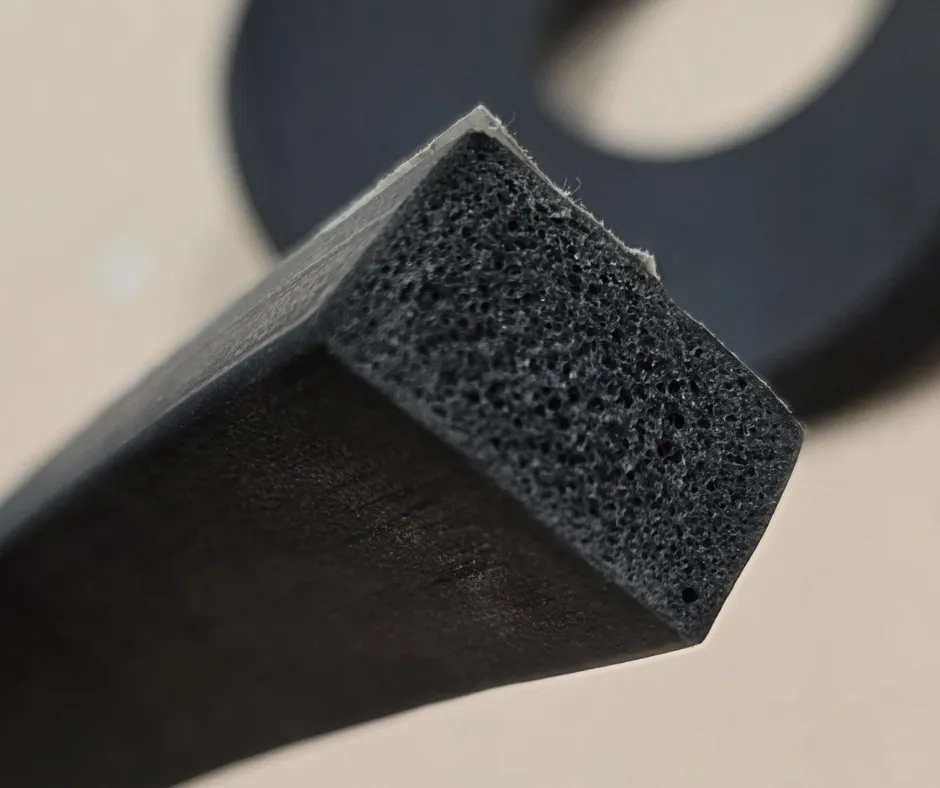 Profilé cellulaire (mousse)