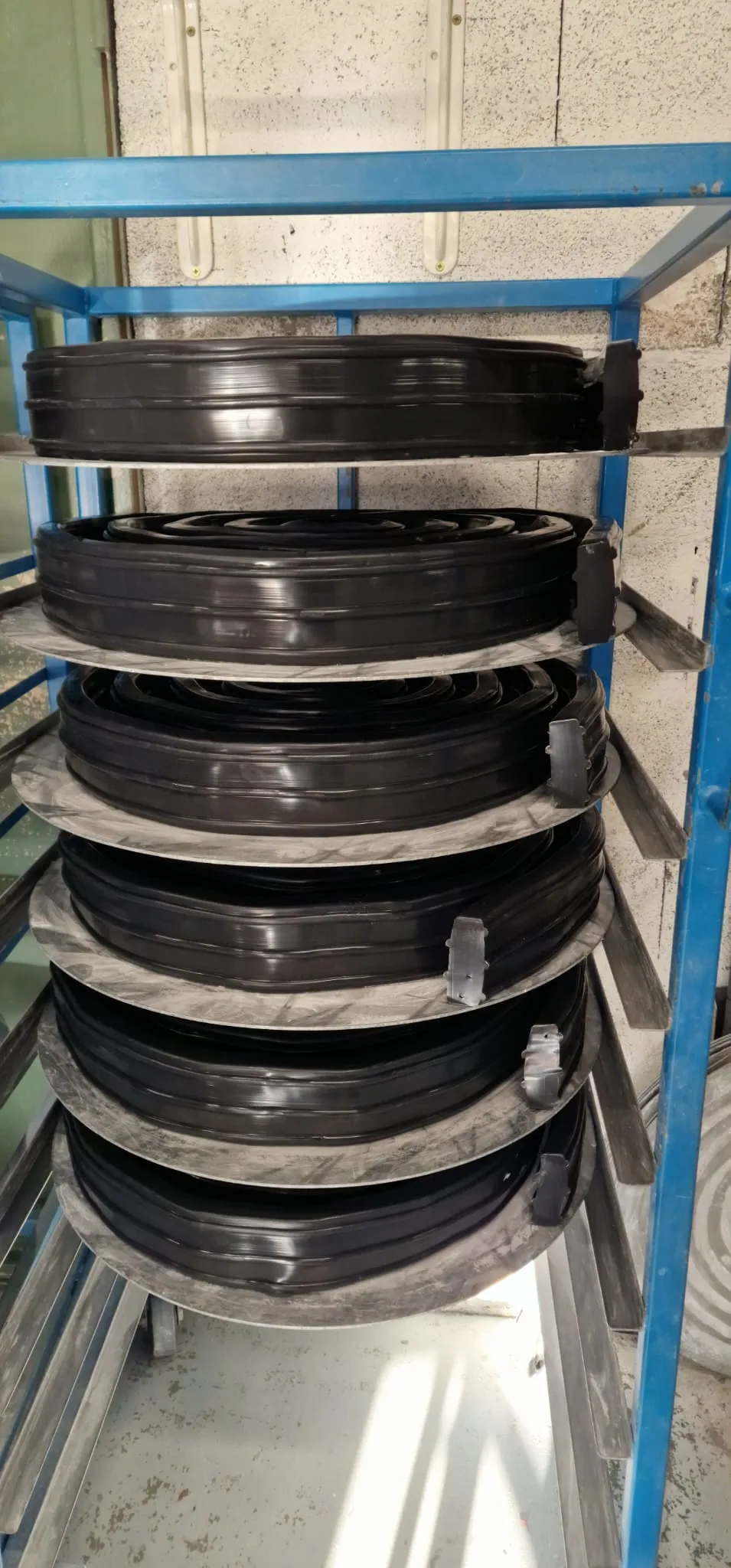 Profilé coextrudé (multicouche / multi-dureté)